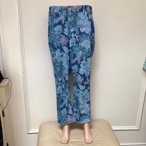 CODEBLEU floral Capri jeans